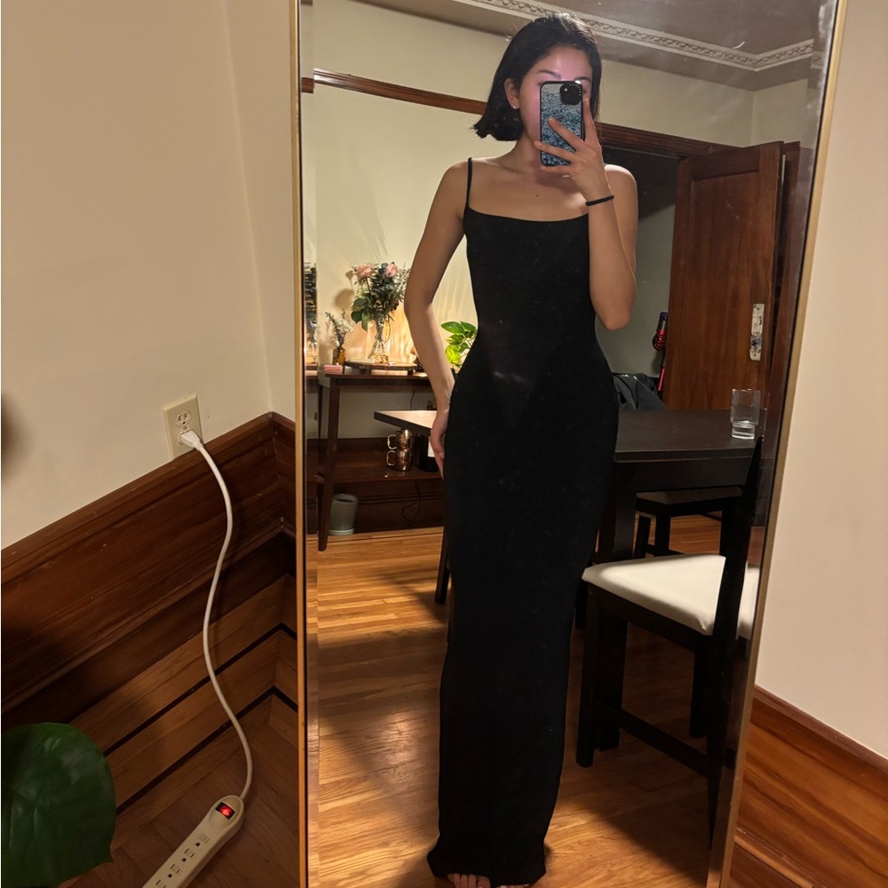 Skims dress size S